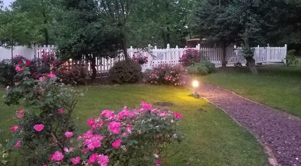 Garden And Sea Inn New Church Extérieur photo